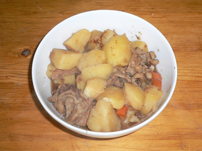 Niku Jaga (Potatop-beef)