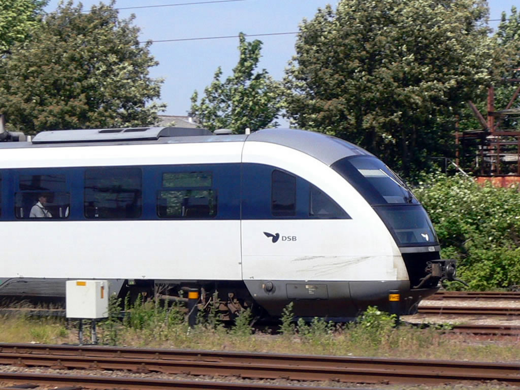 MQ形気動車: funini.com / DSB DMU MQ: funini.com 2