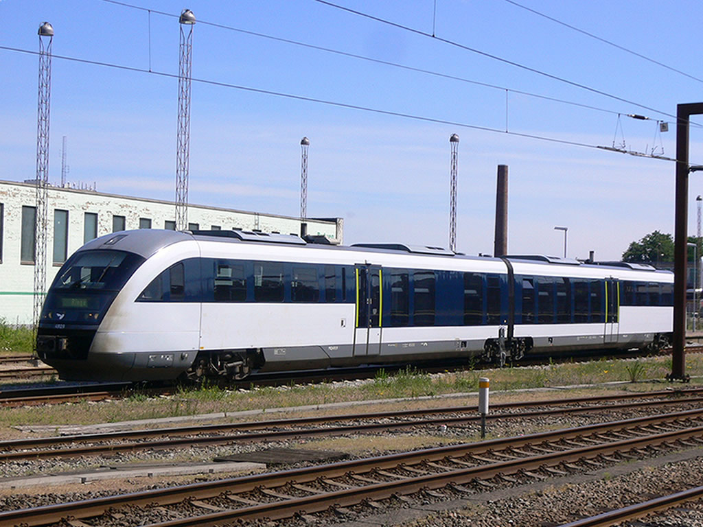 MQ形気動車: funini.com / DSB DMU MQ: funini.com 7