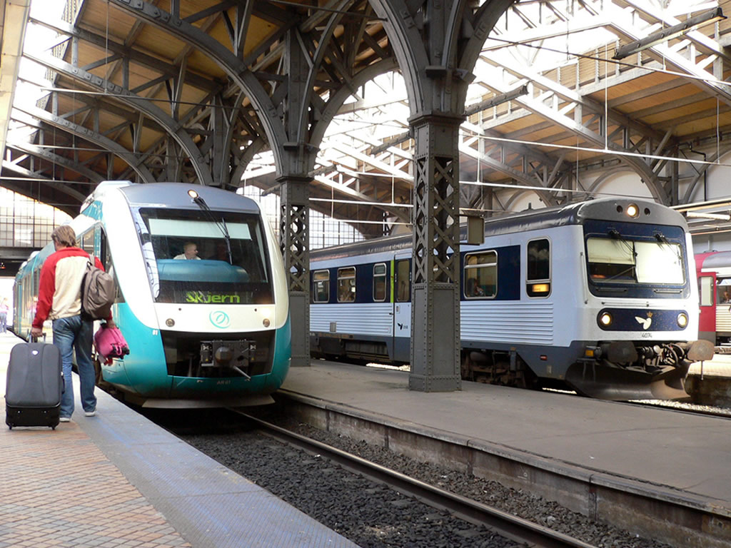 MR形気動車 / DSB DMU MR 3
