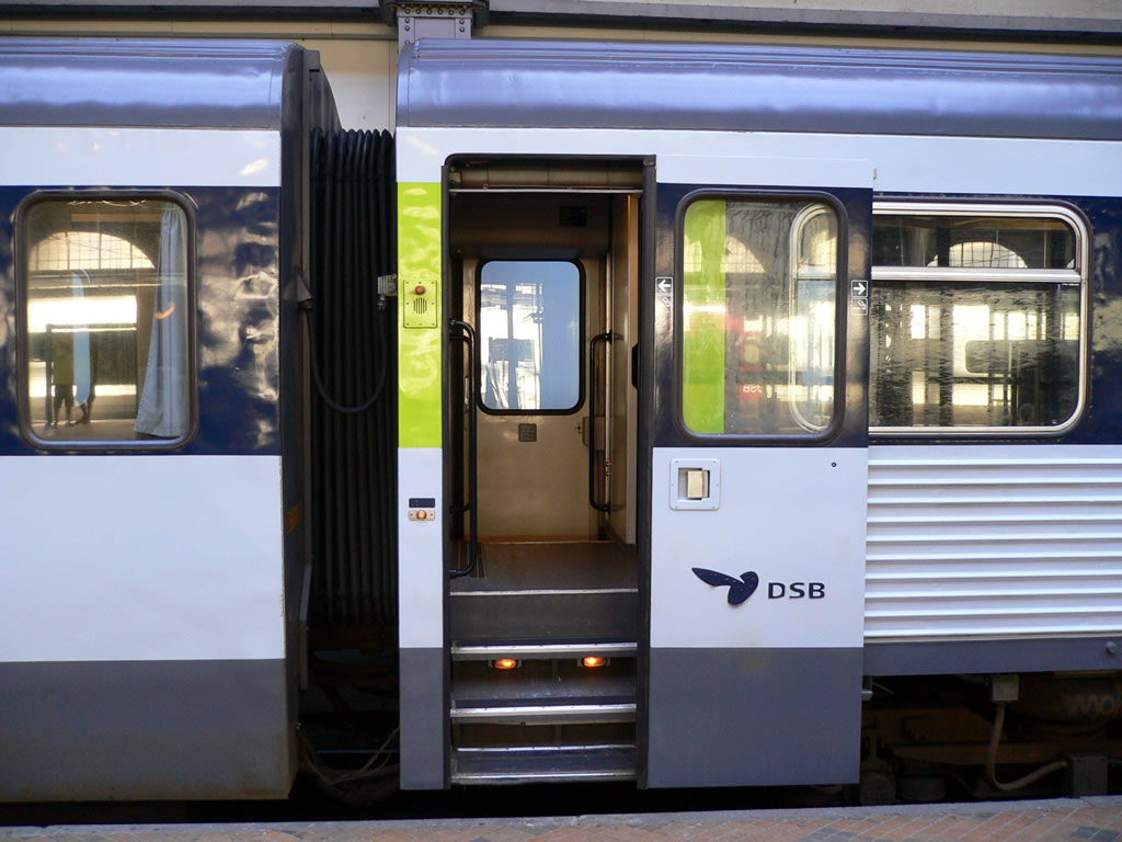 MR形気動車 / DSB DMU MR 7