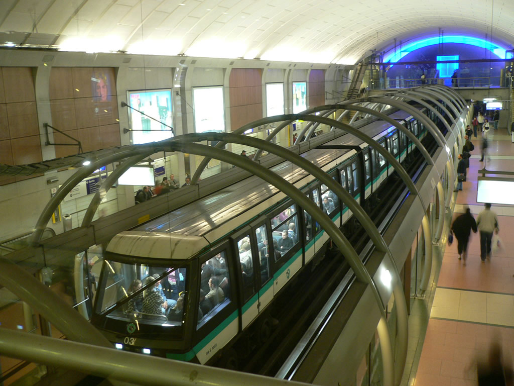 パリメトロ(地下鉄) / Paris Metro 4
