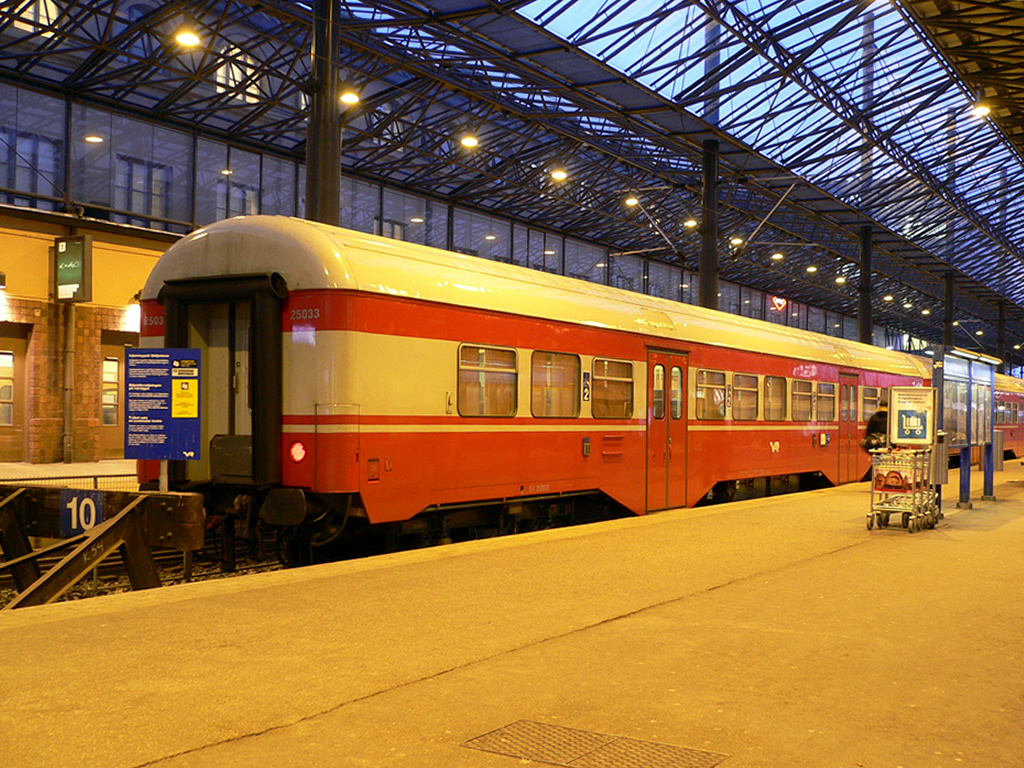 近郊形客車 (Eil) / Regional Coach (Eil) 3
