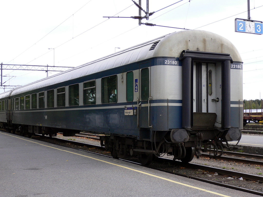 Express 客車 / Express Coaches 1