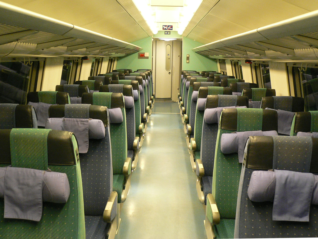 長距離客車 / Passengers Coaches 10