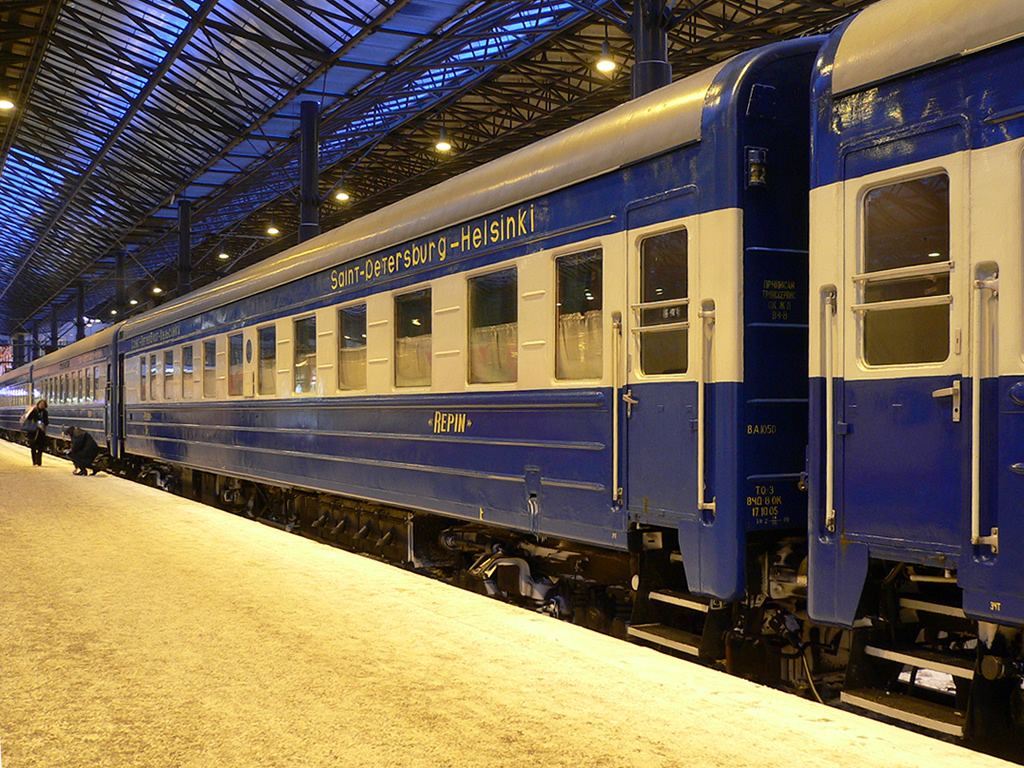 ロシア行き国際列車 / Express to Russia 8