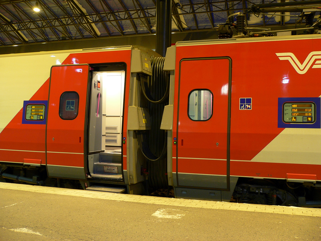 ペンドリーノ S220 / Pendolino S220 6