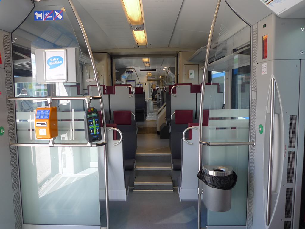Sm5 近郊形電車 / EMU Sm5 12