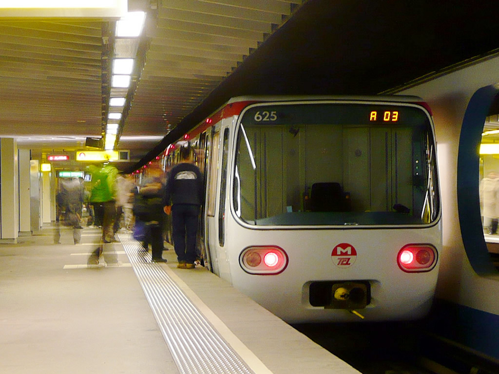 リヨン・メトロ / Lyon Métro 9