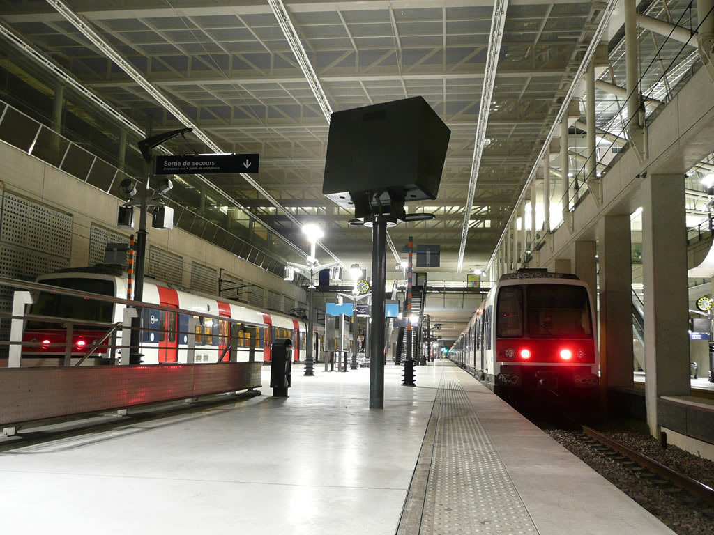 パリRER MI79/Z8100系 / MI79/Z8100 16