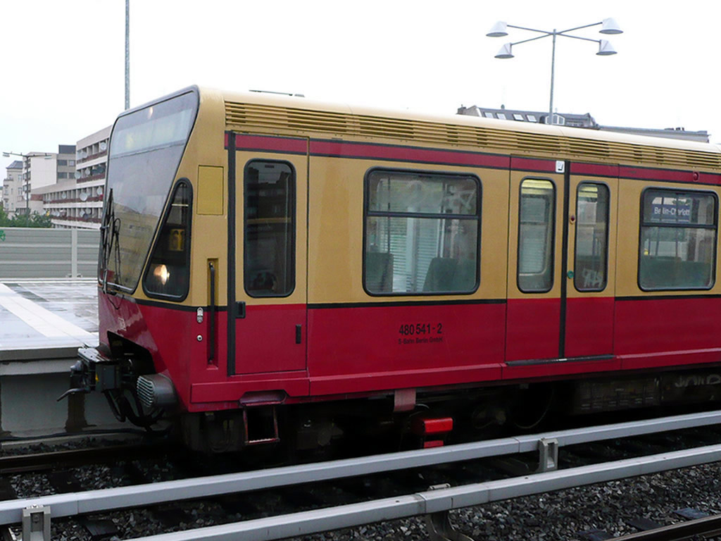 ベルリンのSバーン: funini.com / S-Bahn Berlin: funini.com 6