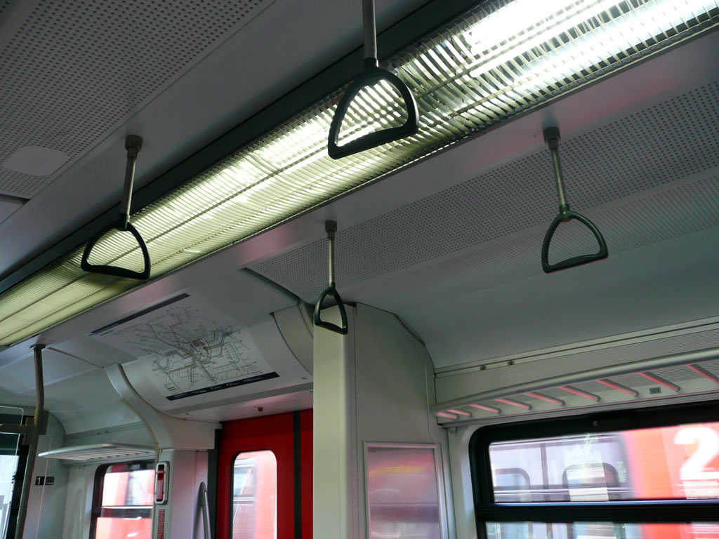 フランクフルトのSバーン / S-Bahn Frankfurt 8