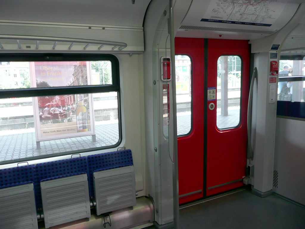 フランクフルトのSバーン / S-Bahn Frankfurt 10
