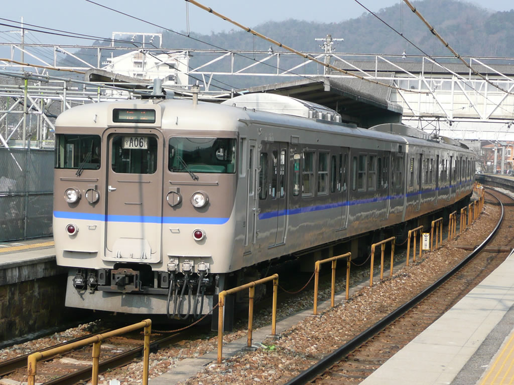 JR西日本 113系電車 / JR-West EMU 113 2