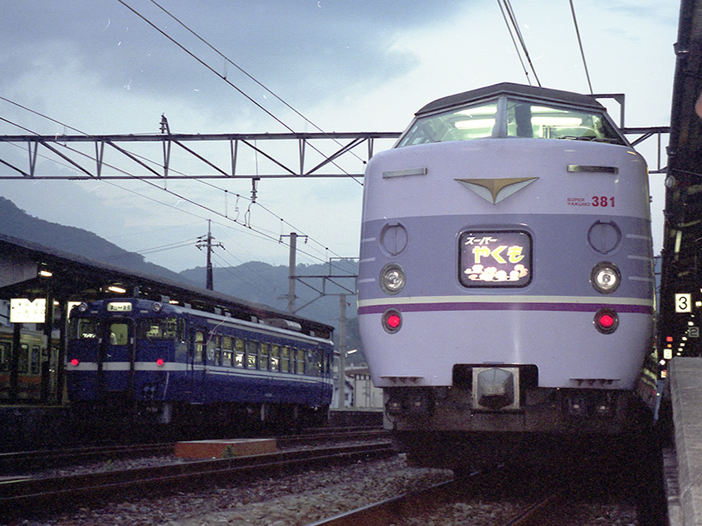 JR西日本 広島の電車 / JR-West EMUs in Hiroshima 9