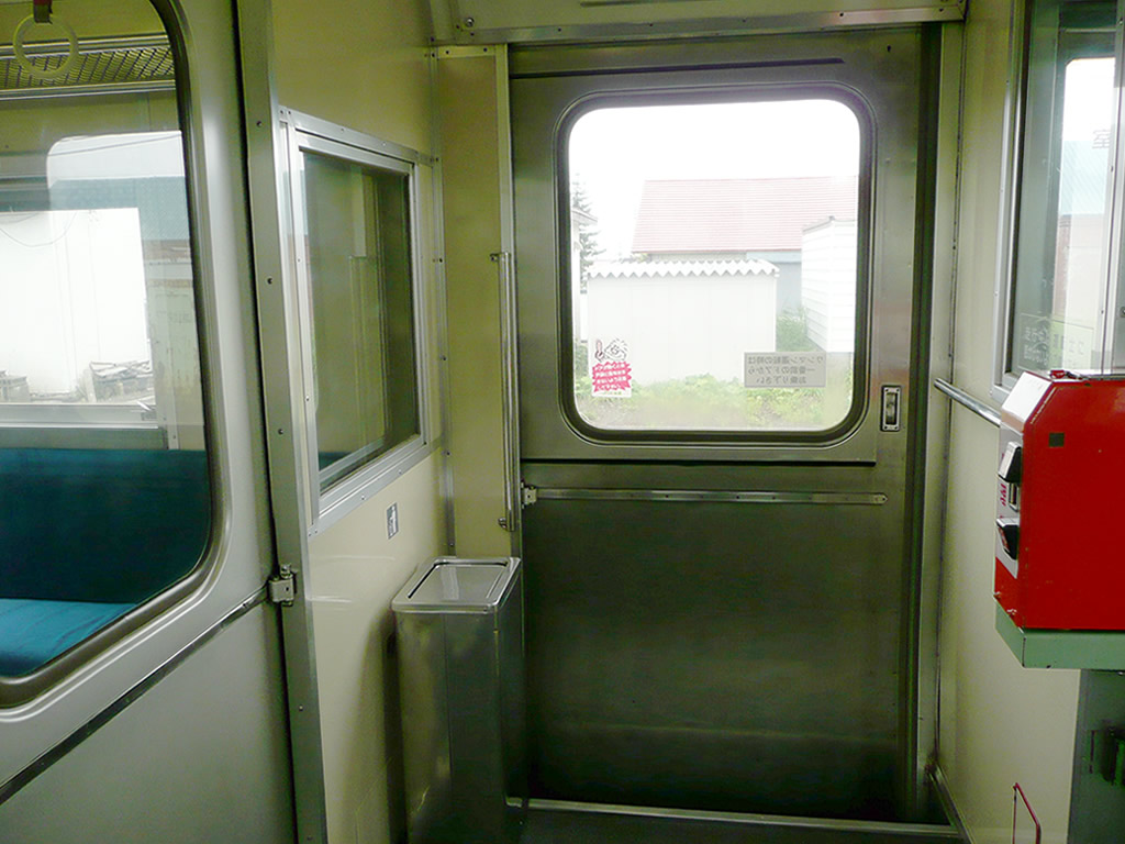 キハ40形気動車 / DMU 40-100 6