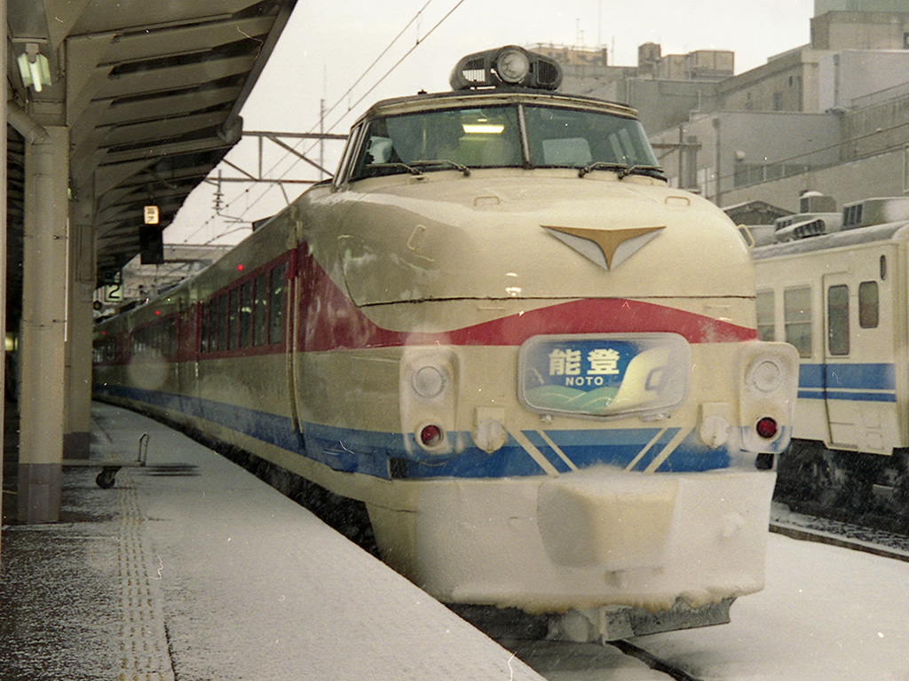 JR西日本 北陸の電車 / JR-West EMUs in Hokuriku 4