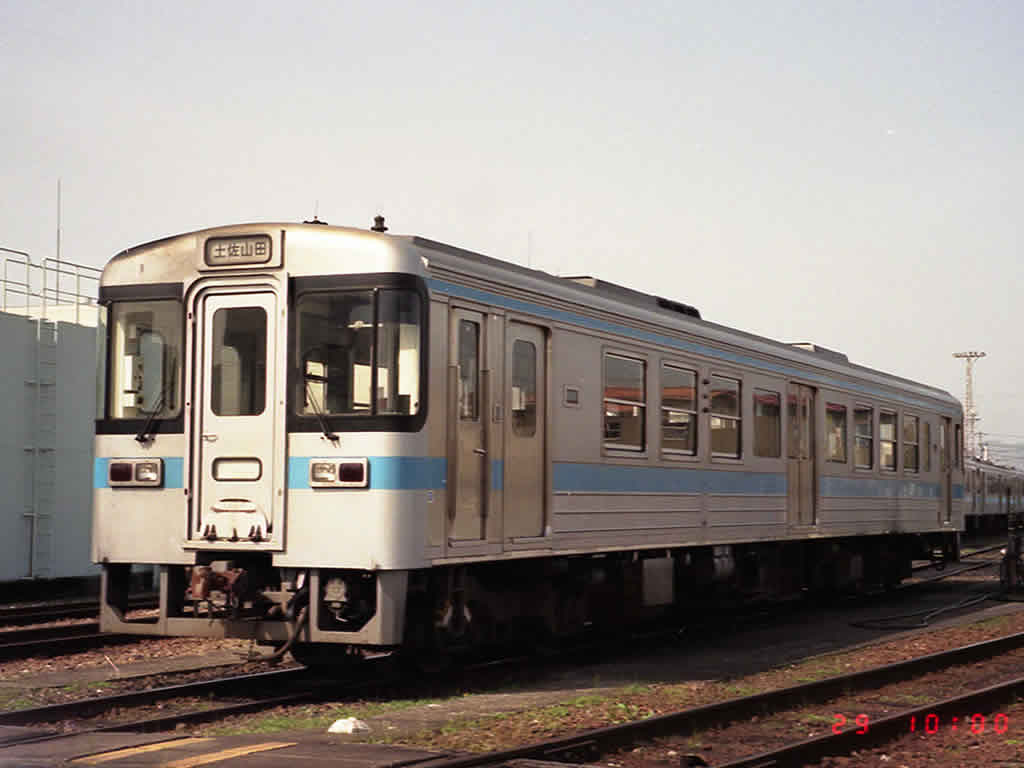 JR四国の一般型気動車 / JR Shikoku DMUs 7