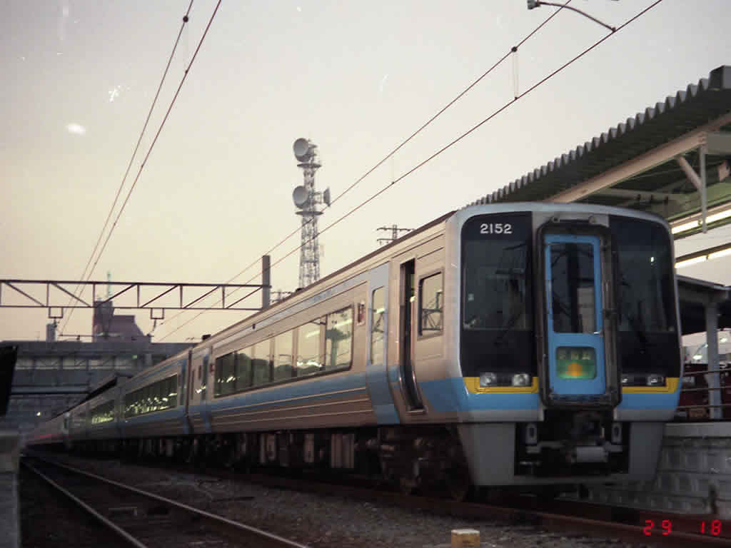 JR四国の特急型気動車 / JR Shikoku, DMU 185, 2000 2