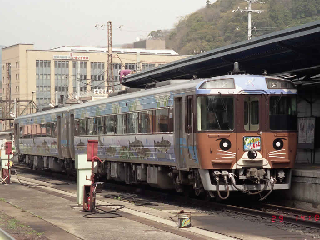 JR四国の特急型気動車 / JR Shikoku, DMU 185, 2000 8