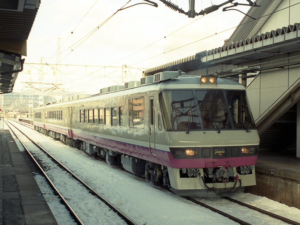 JR東日本 信越の気動車 / JR-East DMUs in Nagano 9
