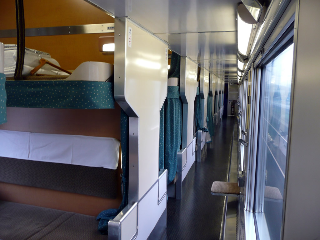 北斗星ほか 14・24系客車 / Blue Train (night train) 4