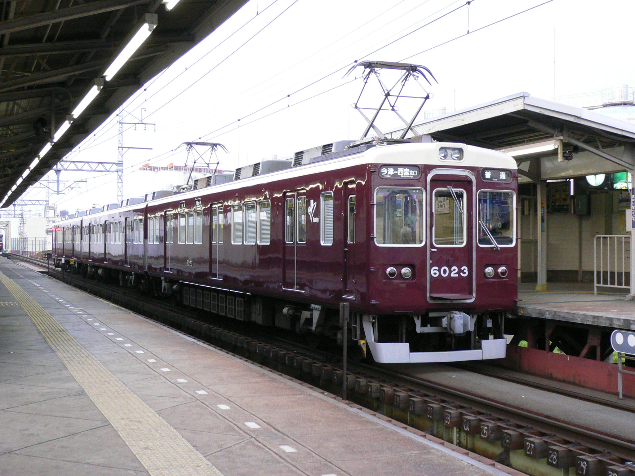 阪急 阪神国道駅 / Hanshin-kokudo Station 2