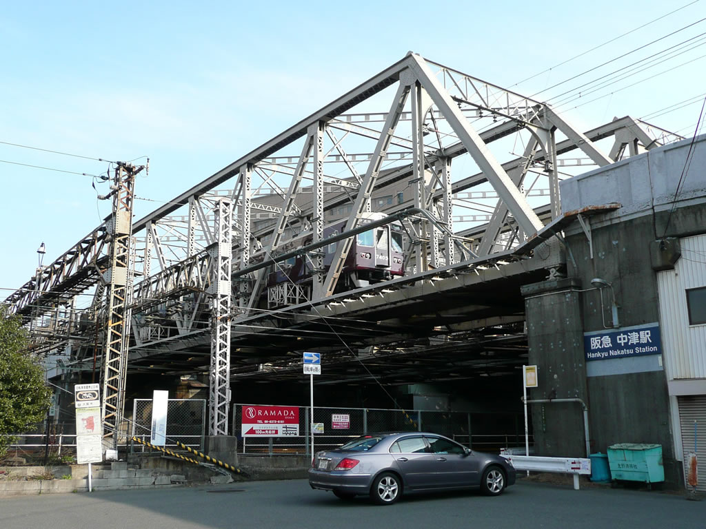 阪急 中津駅