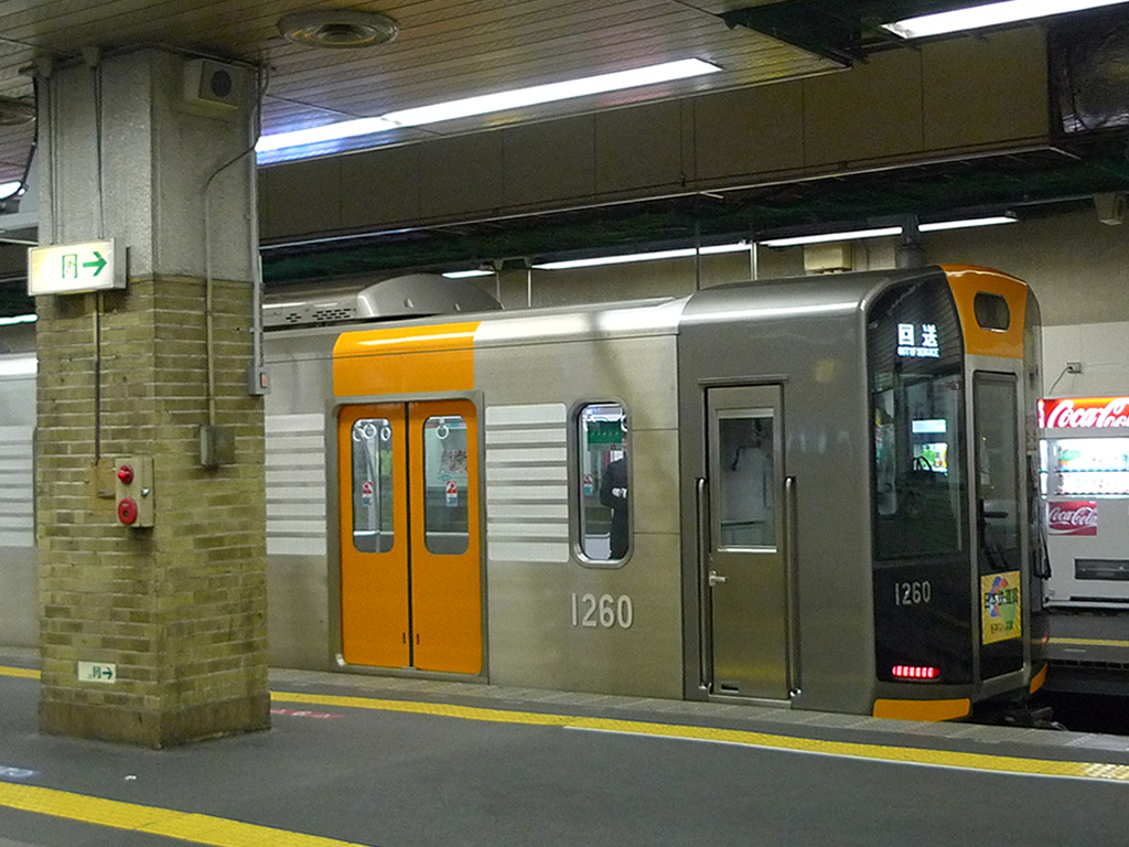 阪神 三宮駅 / Sannomiya Station 3