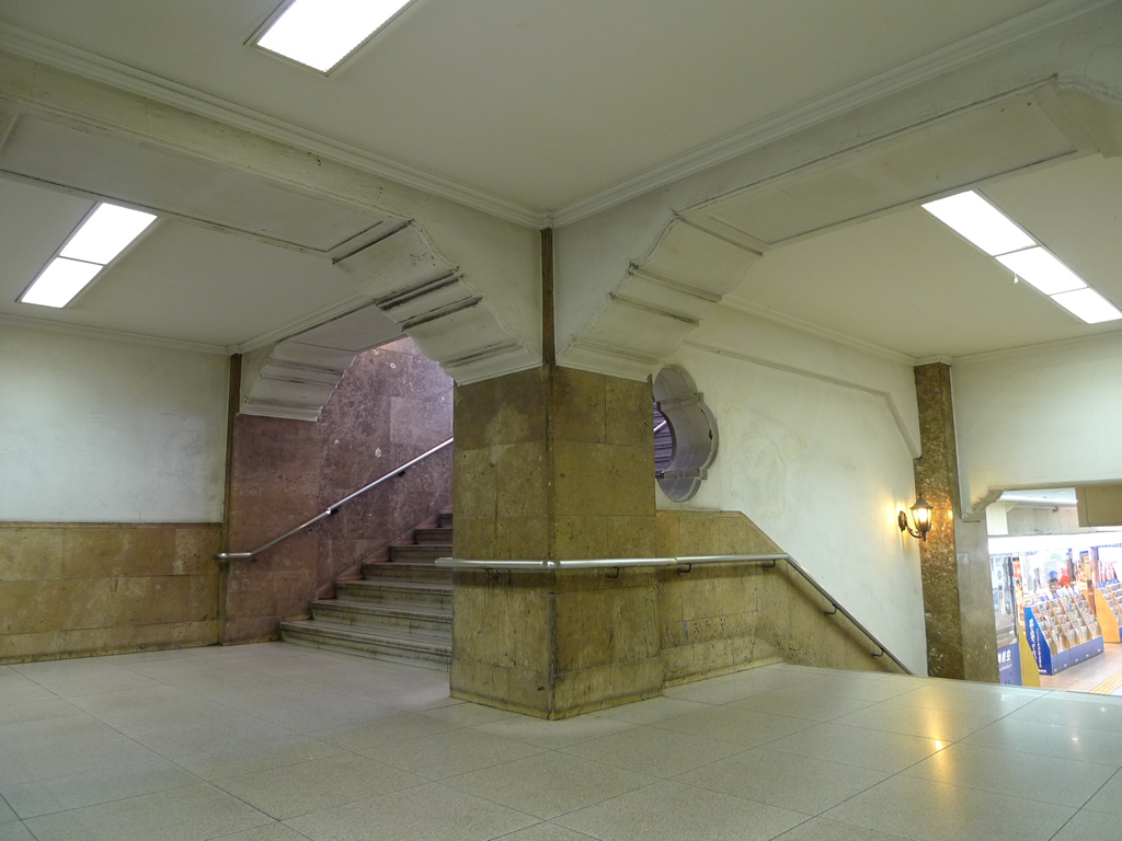 阪神 三宮駅 / Sannomiya Station 8