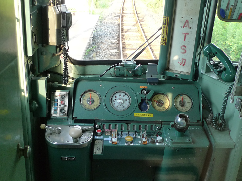 和歌山線・105系 / Wakayama Line, EMU 105 13