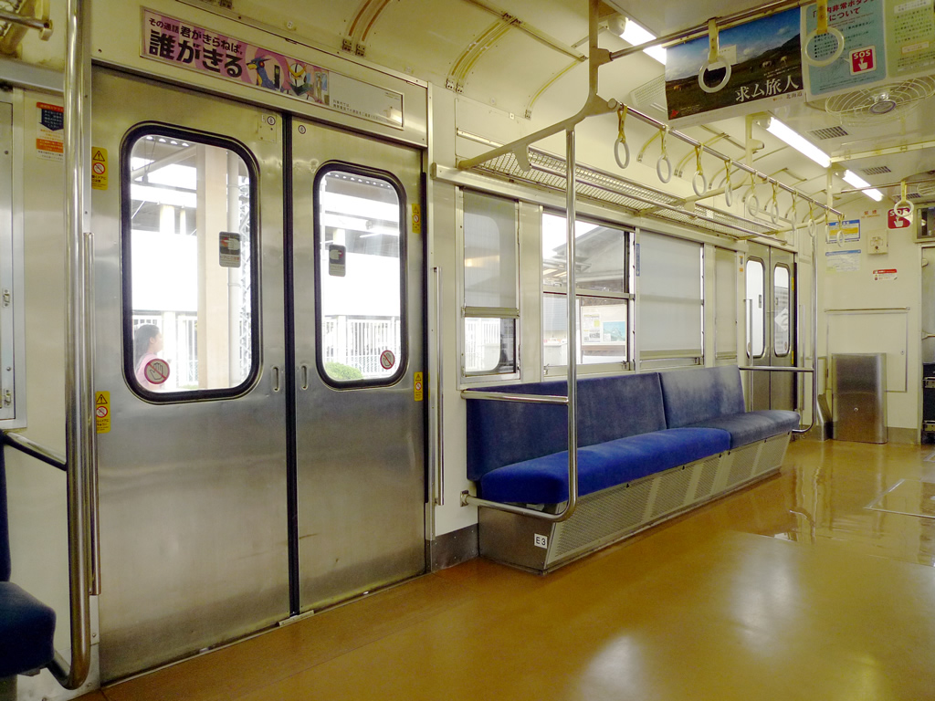 和歌山線・105系 / Wakayama Line, EMU 105 15