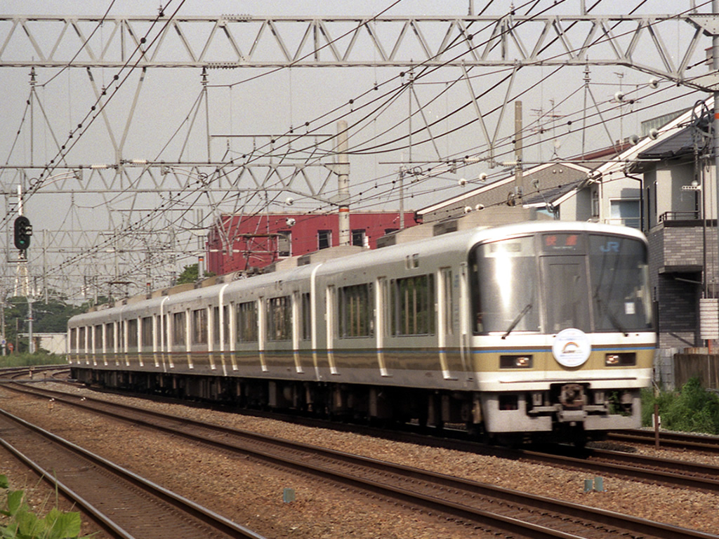 JR西日本 221系 / EMU Series 221 5