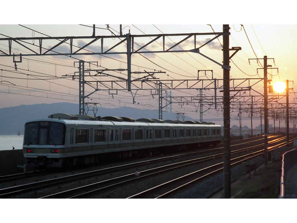 JR西日本 221系 / EMU Series 221 6