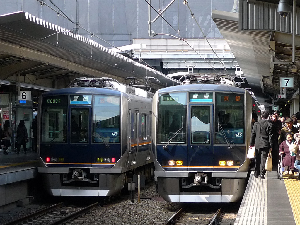 JR西日本 321系 / EMU Series 321 8