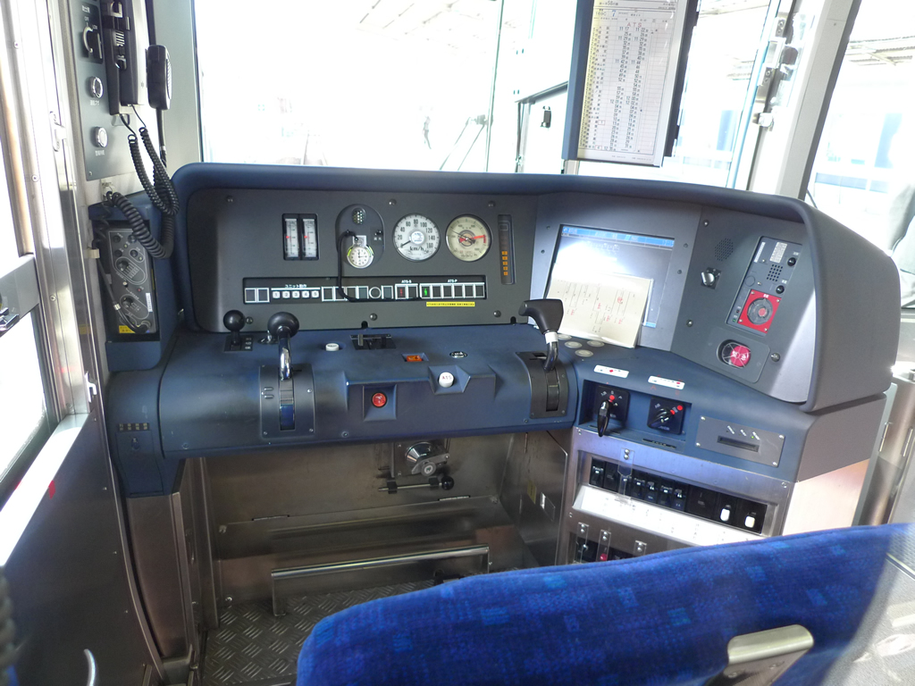 JR西日本 321系 / EMU Series 321 11