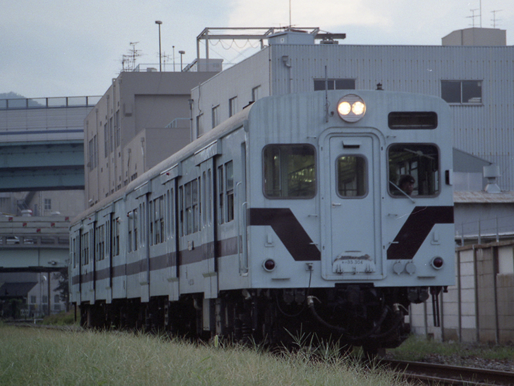 和田岬線・キハ35形 / Wadamisaki Line, DMU 35 4