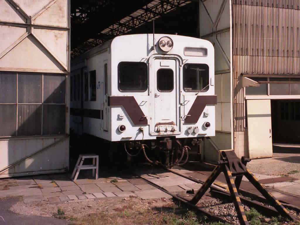和田岬線・キハ35形 / Wadamisaki Line, DMU 35 6