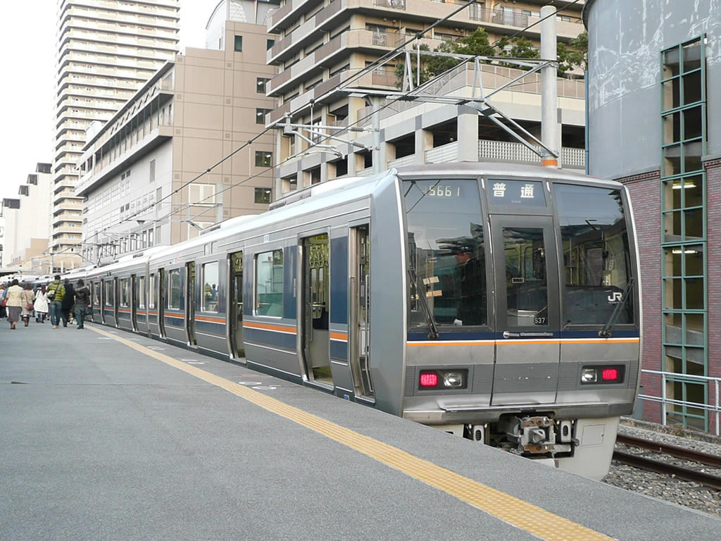 和田岬線・103系、207系 / Wadamisaki Line, EMU 103, 207 7