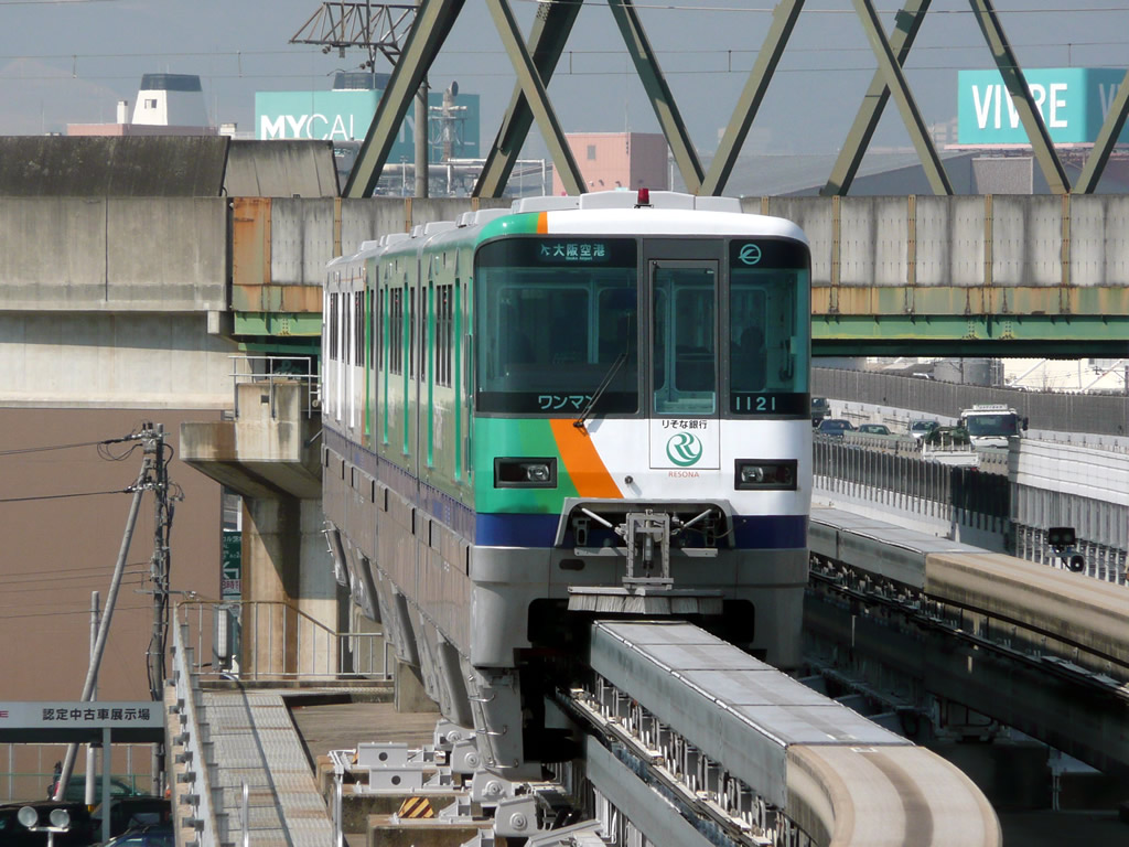大阪モノレール / Osaka Monorail 7
