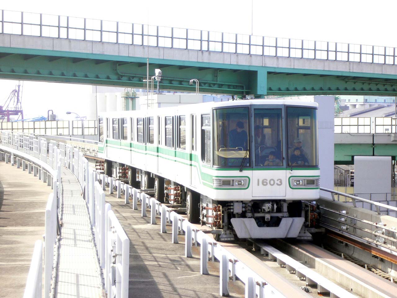 六甲ライナー / Rokko Liner in Kobe 7