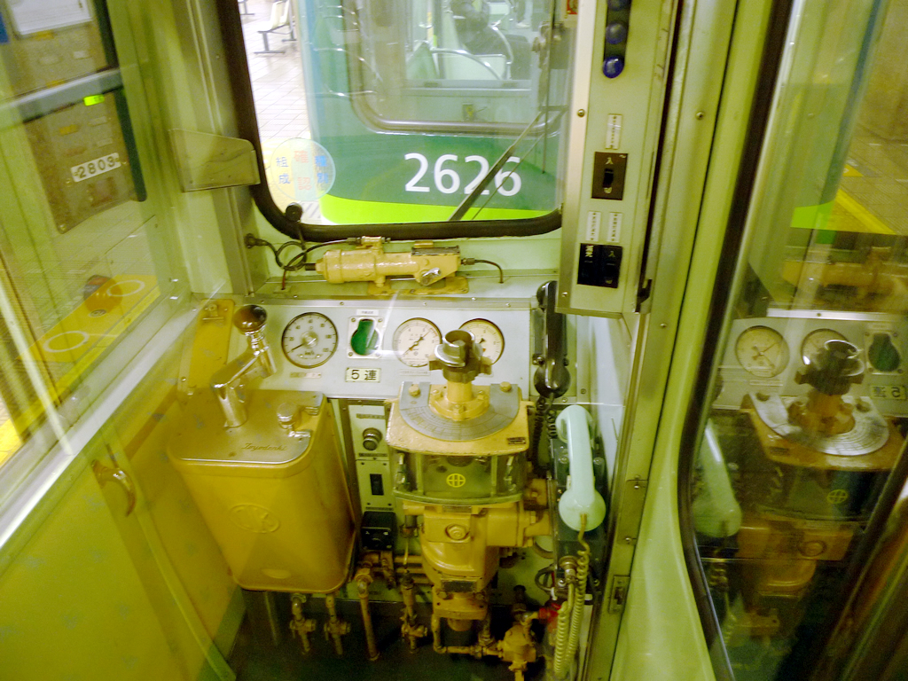 京阪2600系 / Keihan EMU 2600 12