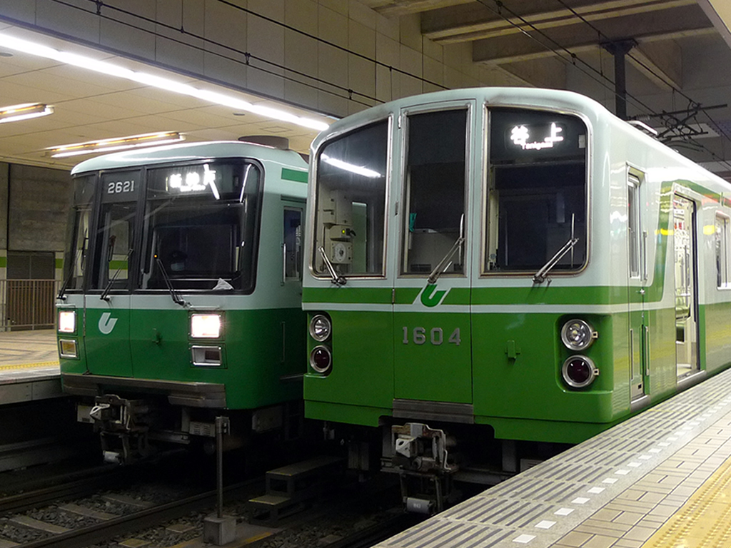 神戸地下鉄 2000系 / Kobe Subway, Series 2000 7