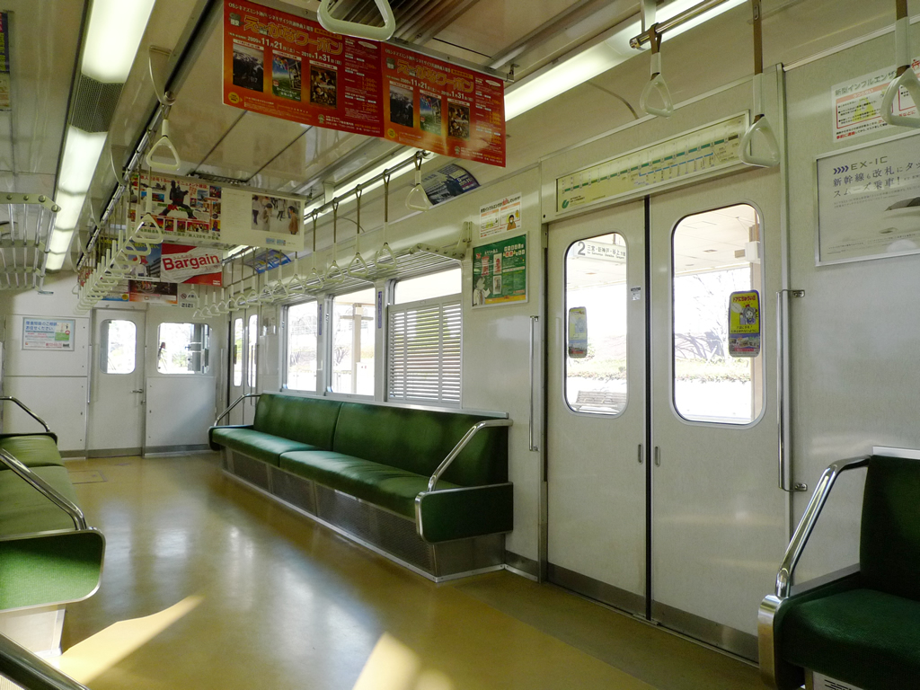 神戸地下鉄 2000系 / Kobe Subway, Series 2000 16
