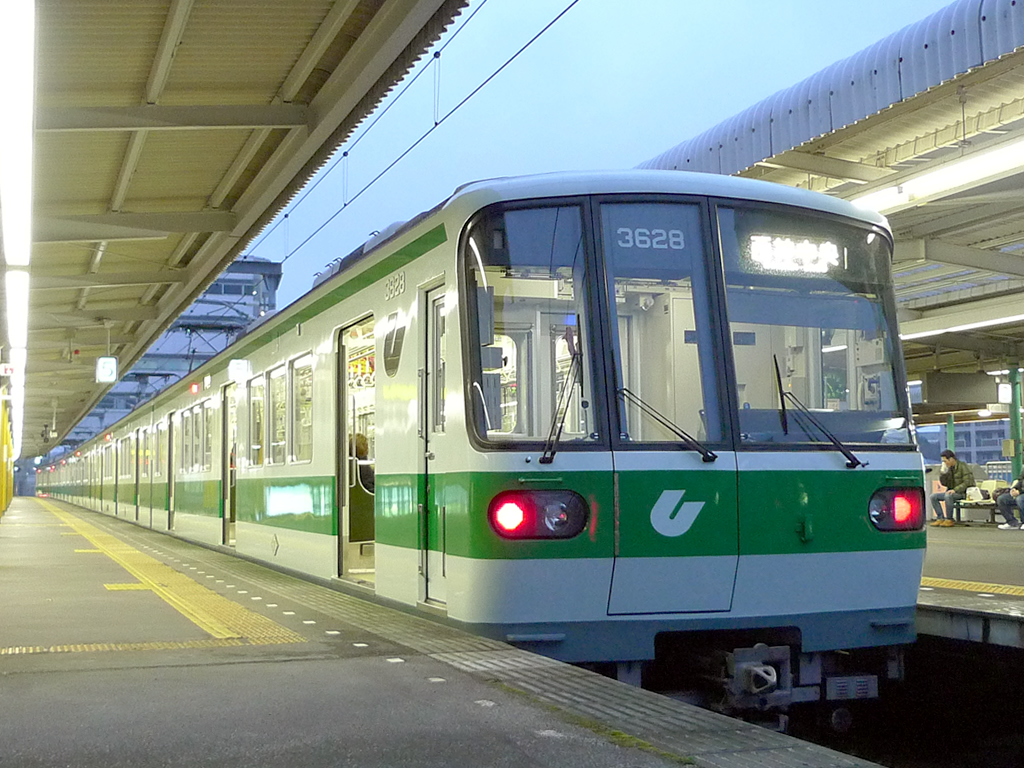 神戸地下鉄 3000系 / Kobe Subway, Series 3000 11
