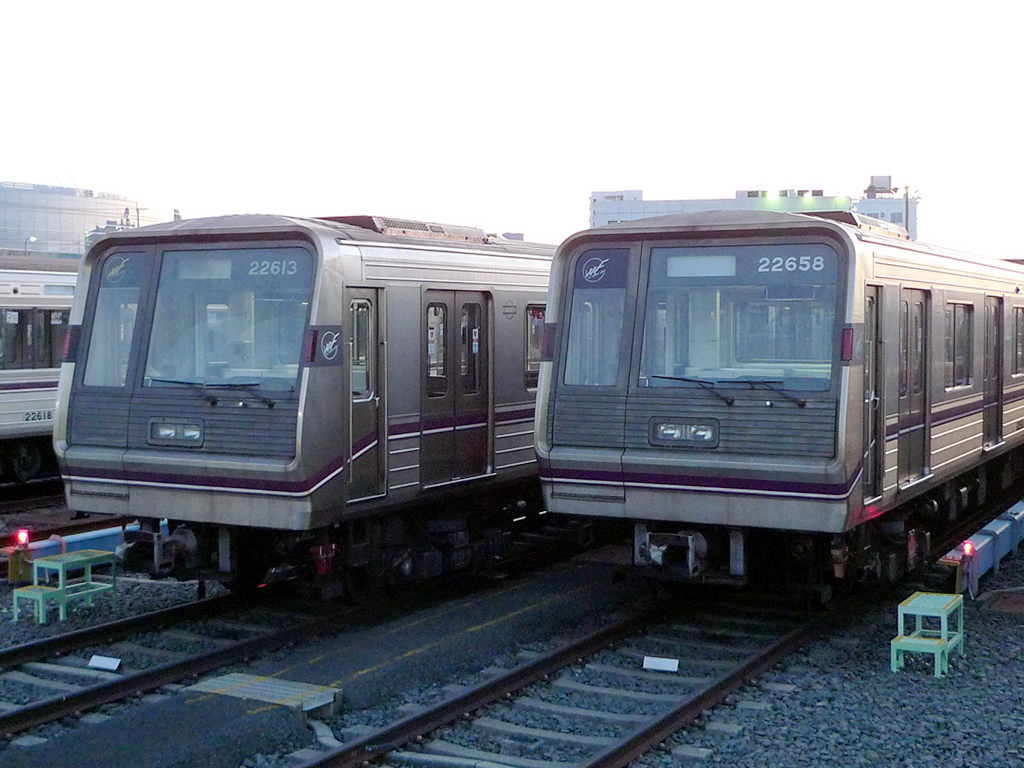 谷町線 22系 / EMU 22, Tanimachi Line 3