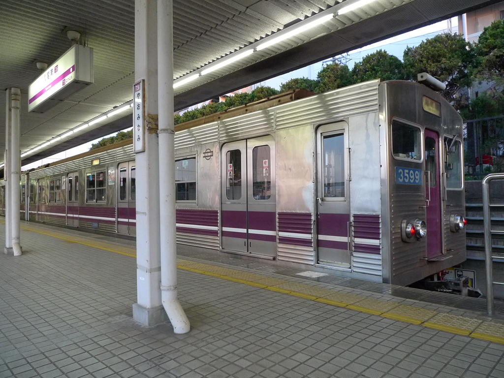 谷町線 30系 / EMU 30, Tanimachi Line 3