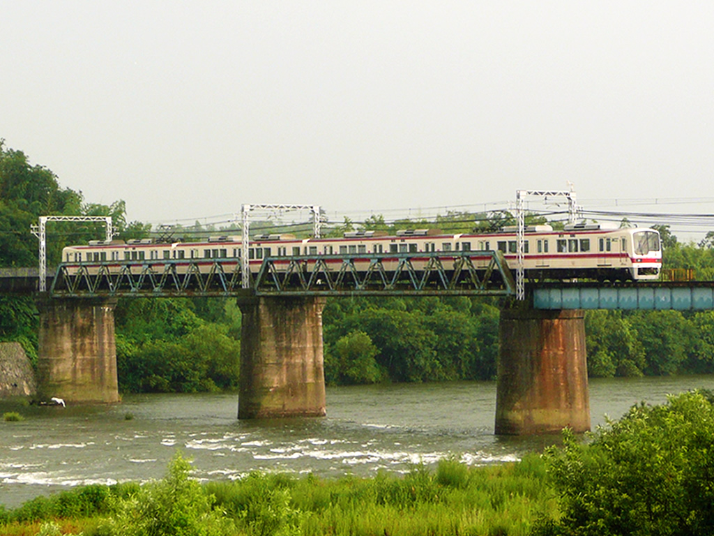 神鉄2000系 / EMU 2000 7