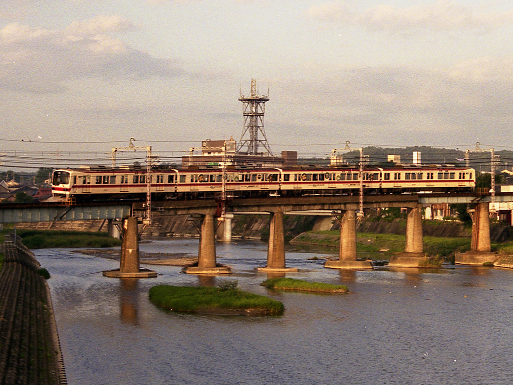 神鉄5000系 / EMU 5000 11