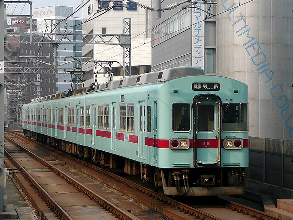 西鉄5000系